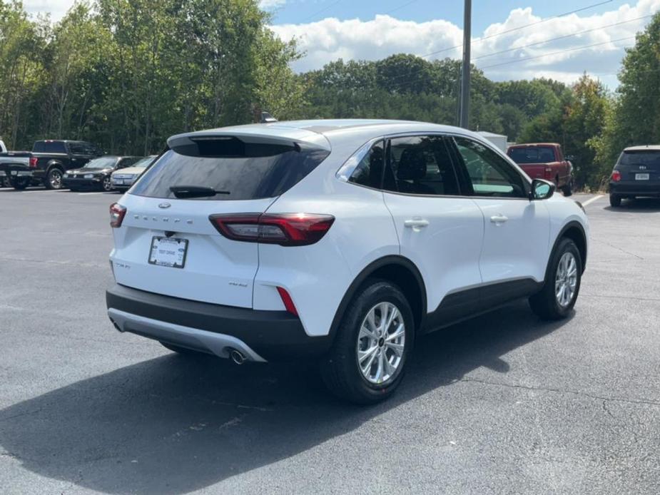 new 2024 Ford Escape car, priced at $29,405