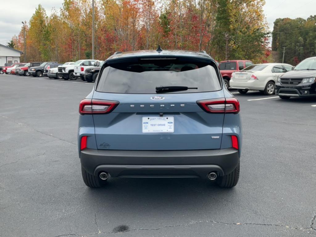 new 2025 Ford Escape car, priced at $33,480