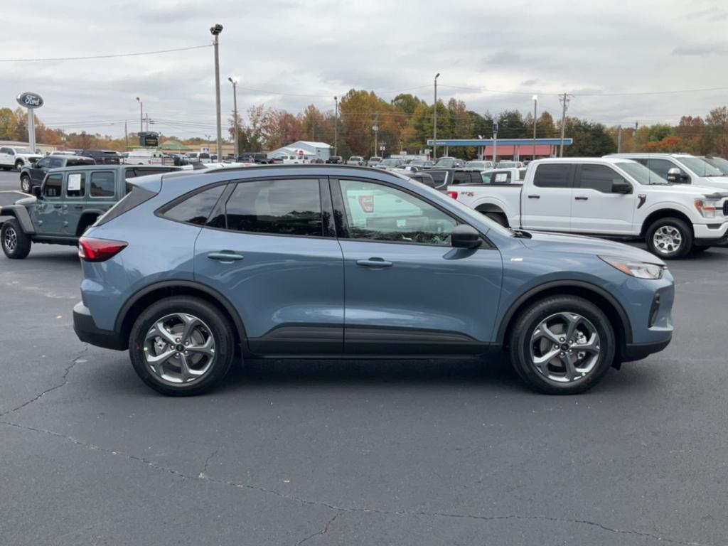 new 2025 Ford Escape car, priced at $33,480