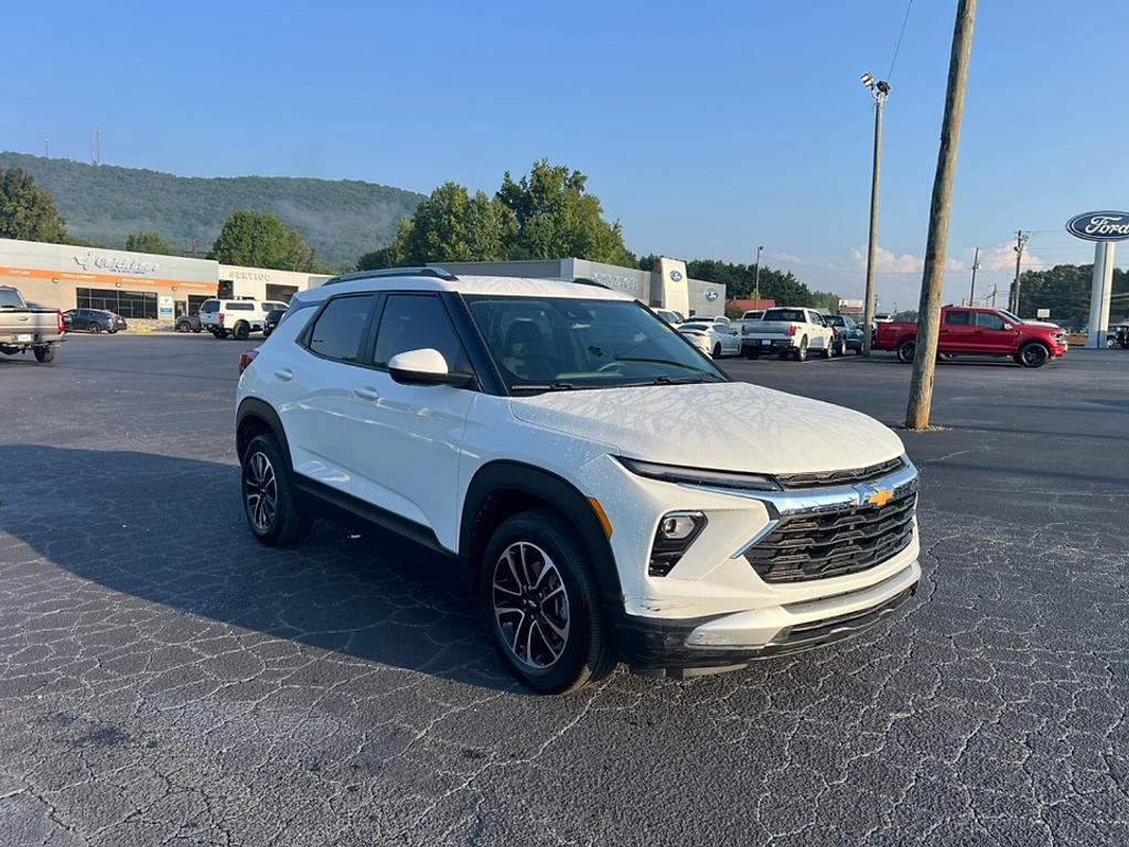 used 2025 Chevrolet TrailBlazer car, priced at $24,589