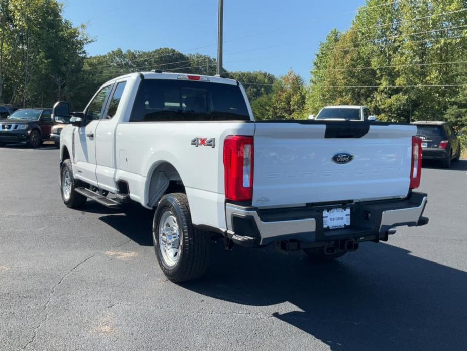 new 2024 Ford F-350 car, priced at $59,335