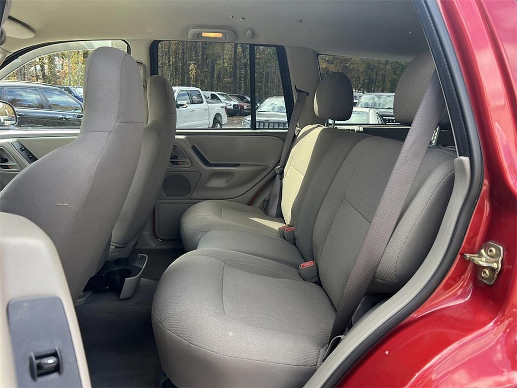 used 2004 Jeep Grand Cherokee car, priced at $4,989
