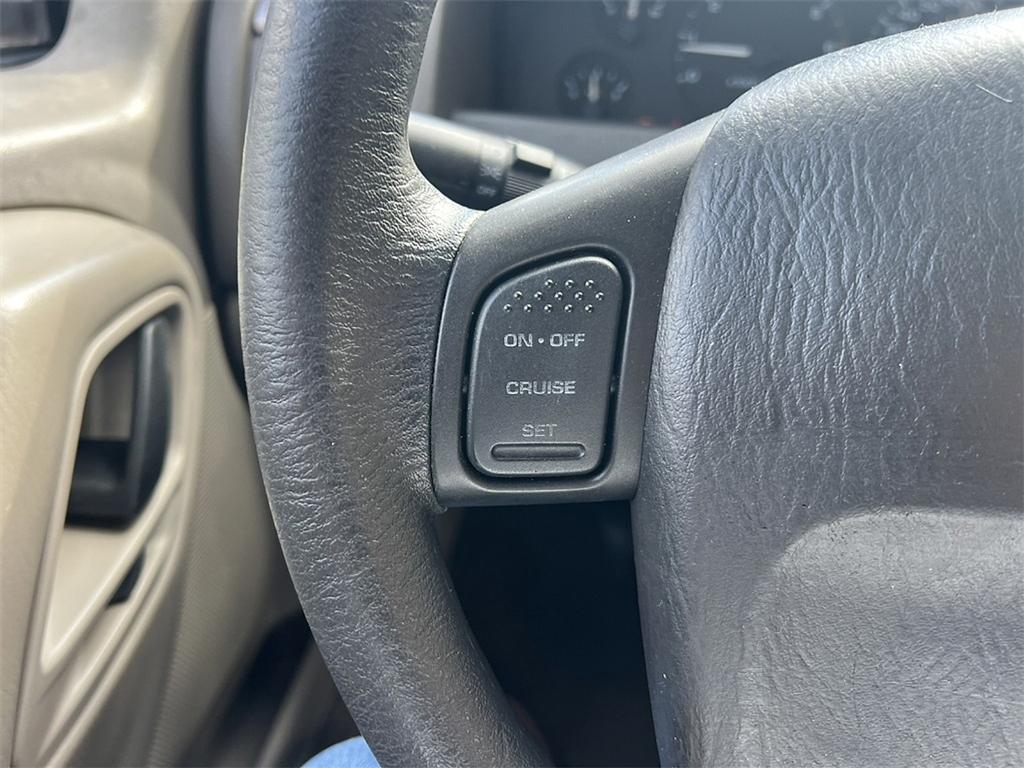 used 2004 Jeep Grand Cherokee car, priced at $4,989