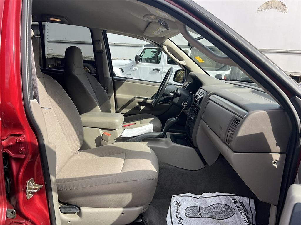 used 2004 Jeep Grand Cherokee car, priced at $4,989