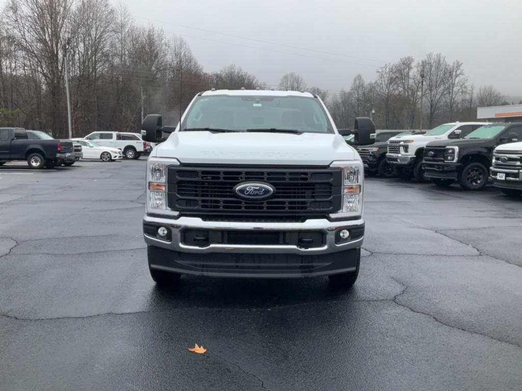 new 2024 Ford F-250 car, priced at $47,570