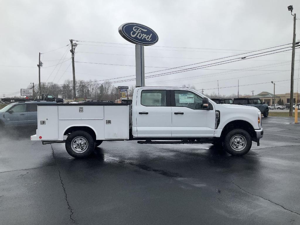 new 2024 Ford F-250 car, priced at $56,070