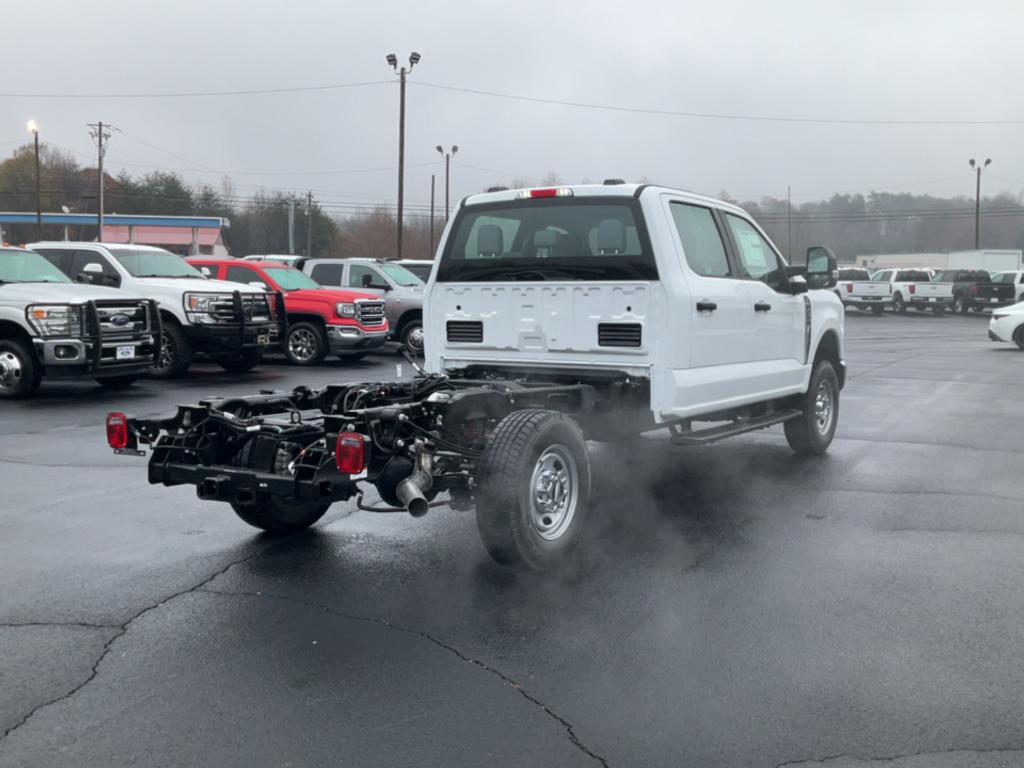 new 2024 Ford F-250 car, priced at $47,570