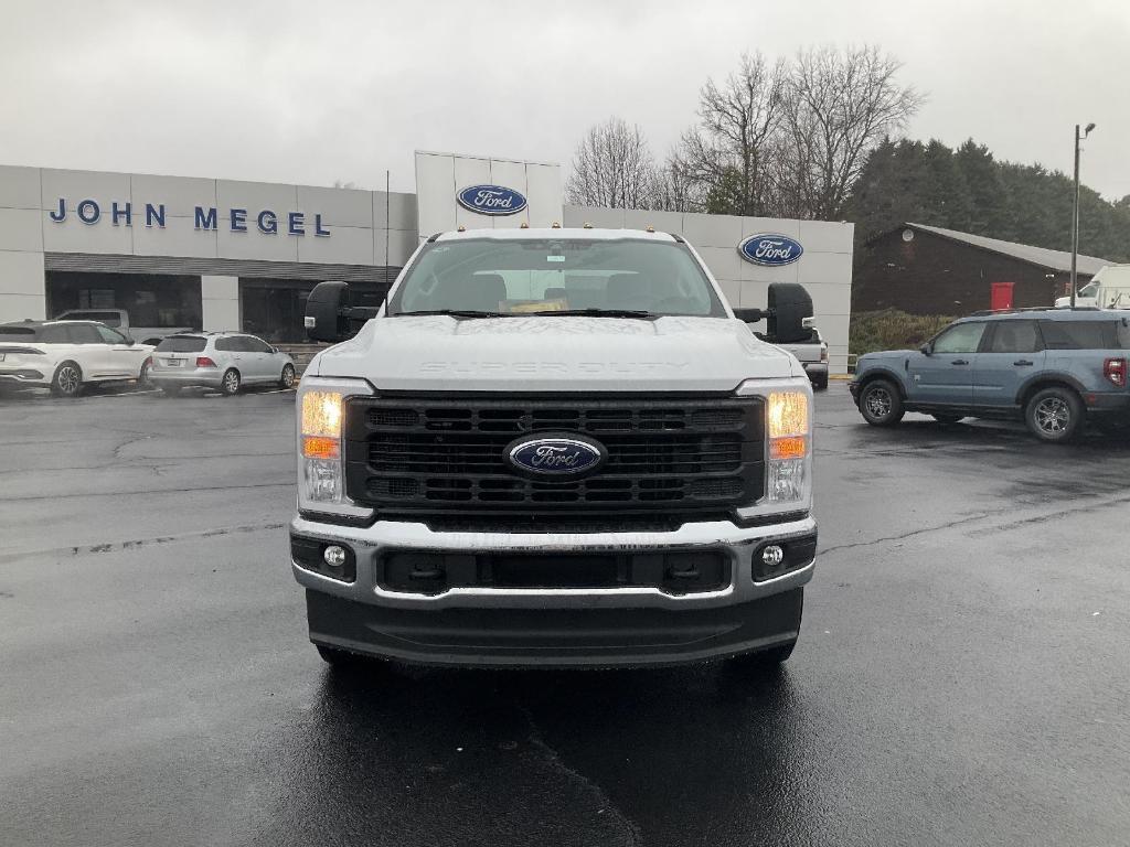 new 2024 Ford F-250 car, priced at $56,070