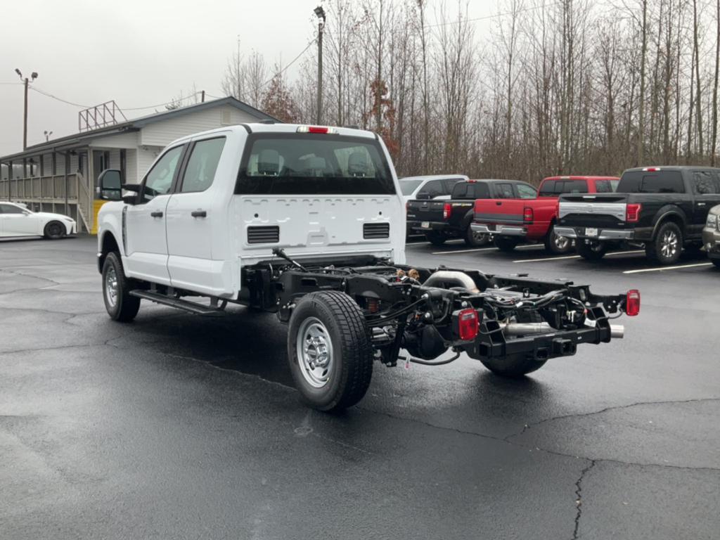 new 2024 Ford F-250 car, priced at $47,570