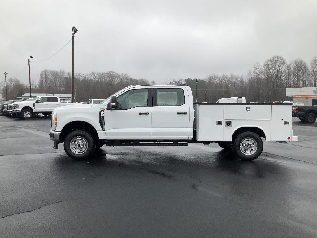 new 2024 Ford F-250 car, priced at $56,070