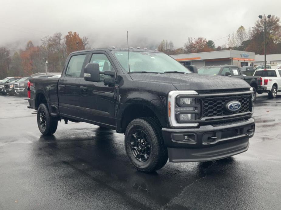 new 2024 Ford F-250 car, priced at $54,810