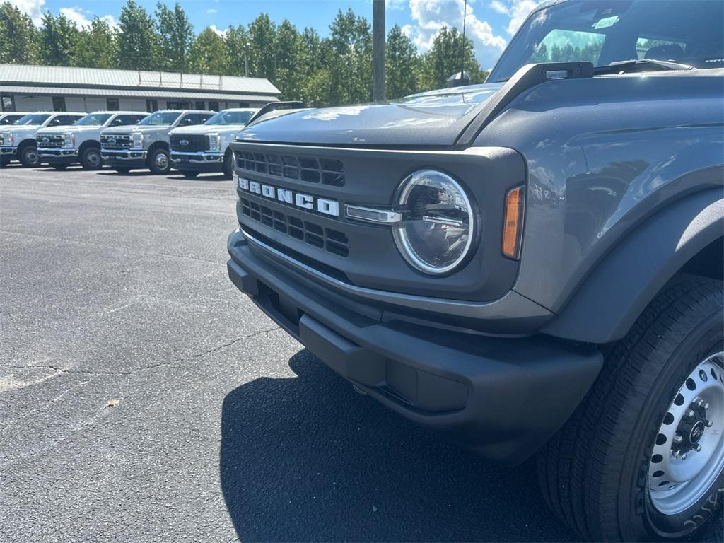 new 2025 Ford Bronco car, priced at $37,285