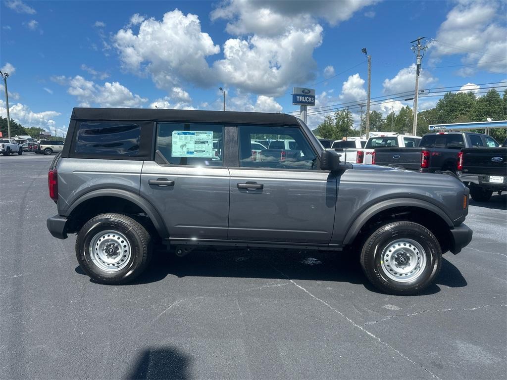 new 2025 Ford Bronco car, priced at $37,285