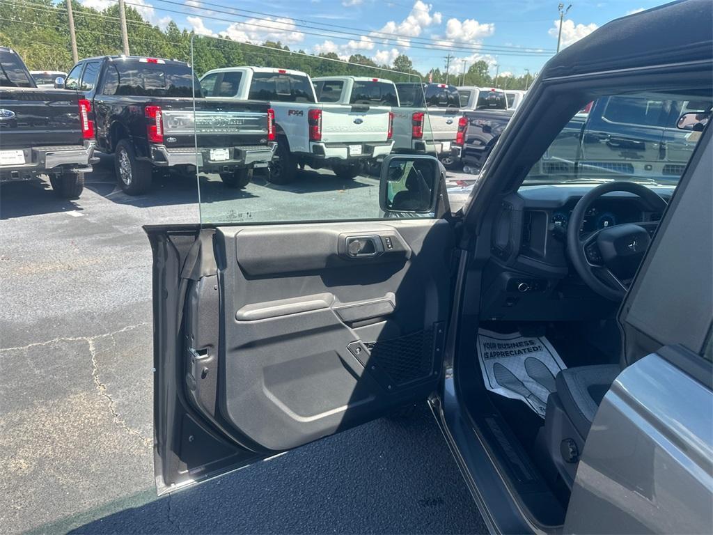 new 2025 Ford Bronco car, priced at $37,285
