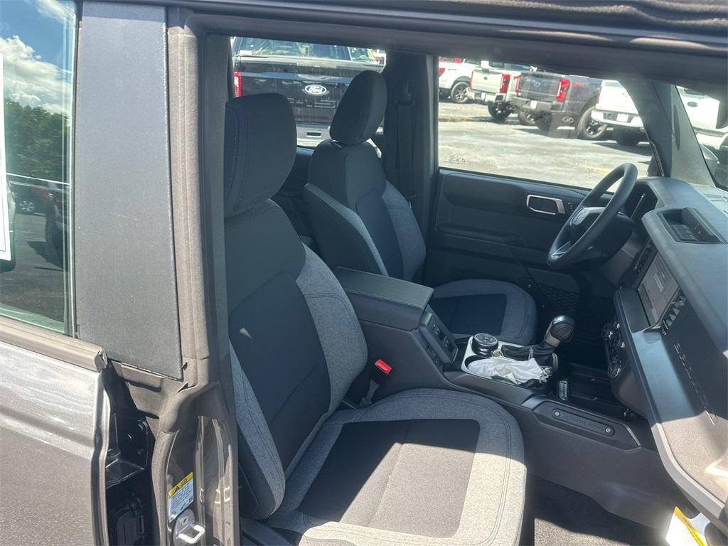 new 2025 Ford Bronco car, priced at $37,285