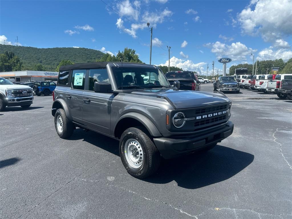 new 2025 Ford Bronco car, priced at $37,285