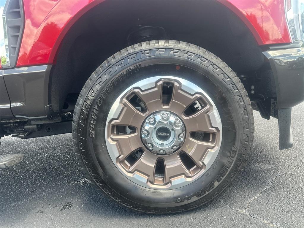 new 2025 Ford F-250 car, priced at $90,865