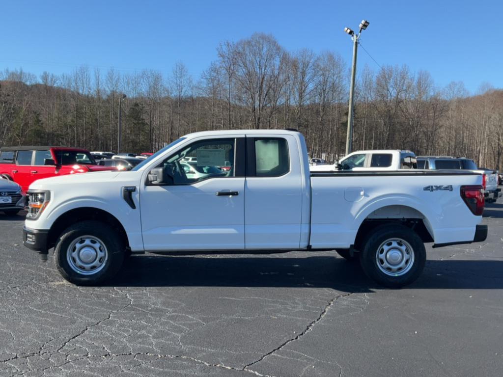 new 2024 Ford F-150 car, priced at $42,590