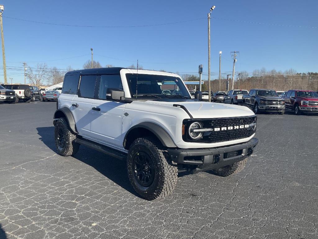 new 2024 Ford Bronco car, priced at $61,655