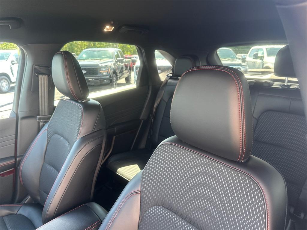 new 2025 Ford Escape car, priced at $24,350