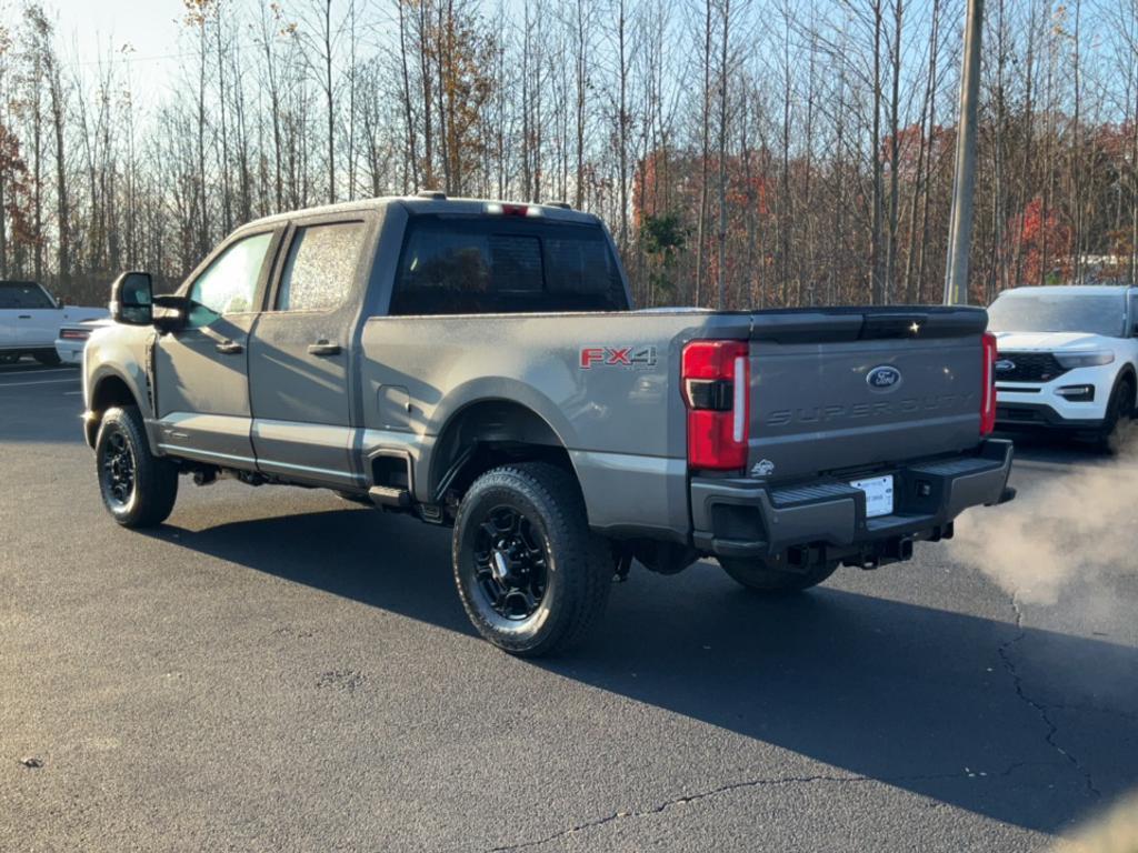 new 2024 Ford F-250 car, priced at $65,165