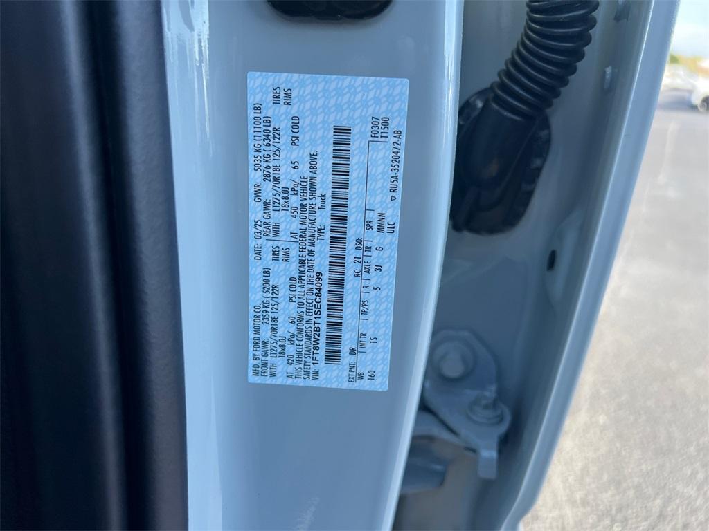 new 2025 Ford F-250 car, priced at $67,795