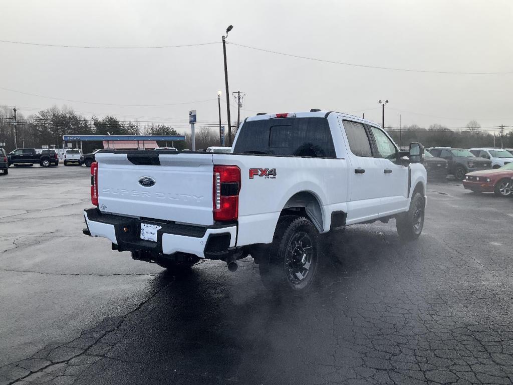 new 2025 Ford F-250 car, priced at $61,590