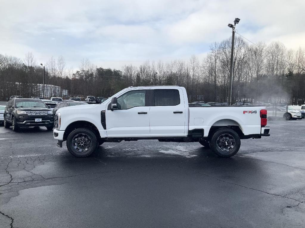 new 2025 Ford F-250 car, priced at $61,590