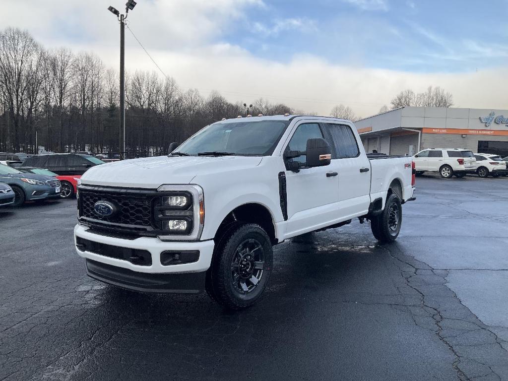 new 2025 Ford F-250 car, priced at $61,590