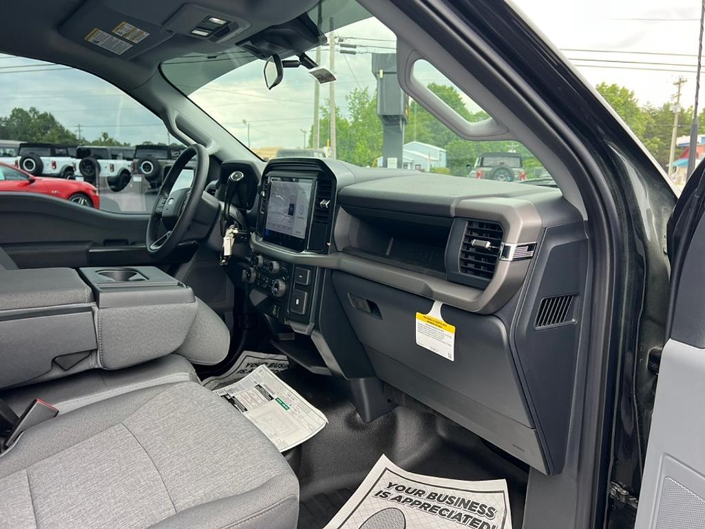 new 2025 Ford F-150 car, priced at $64,204