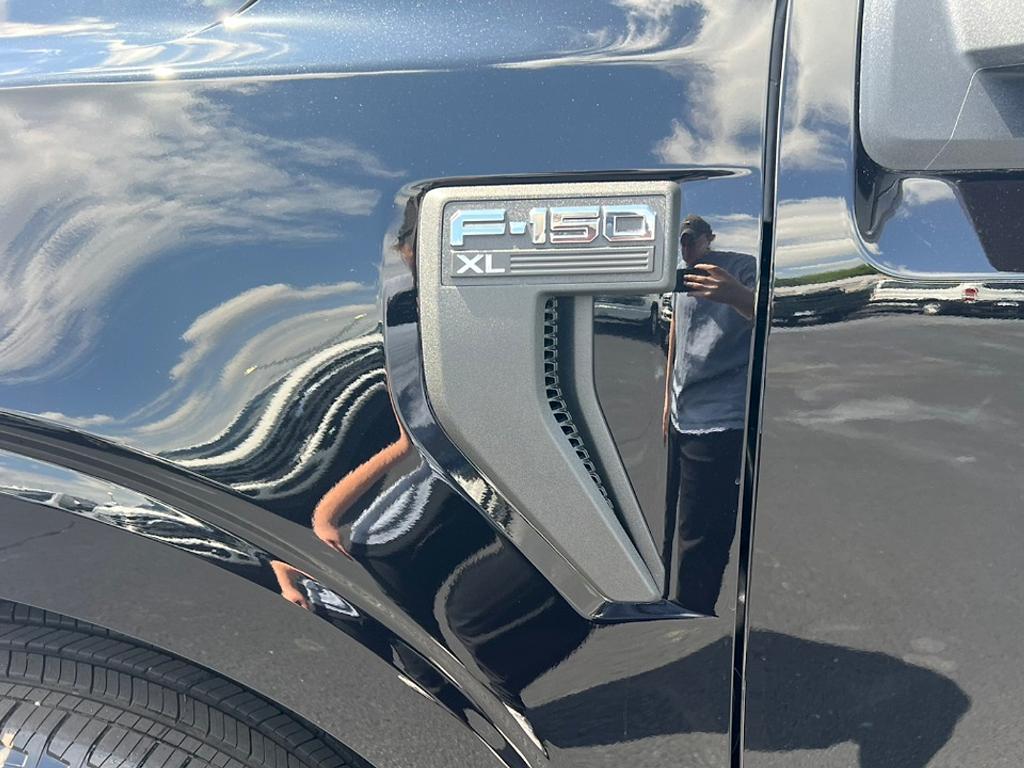 new 2025 Ford F-150 car, priced at $36,786