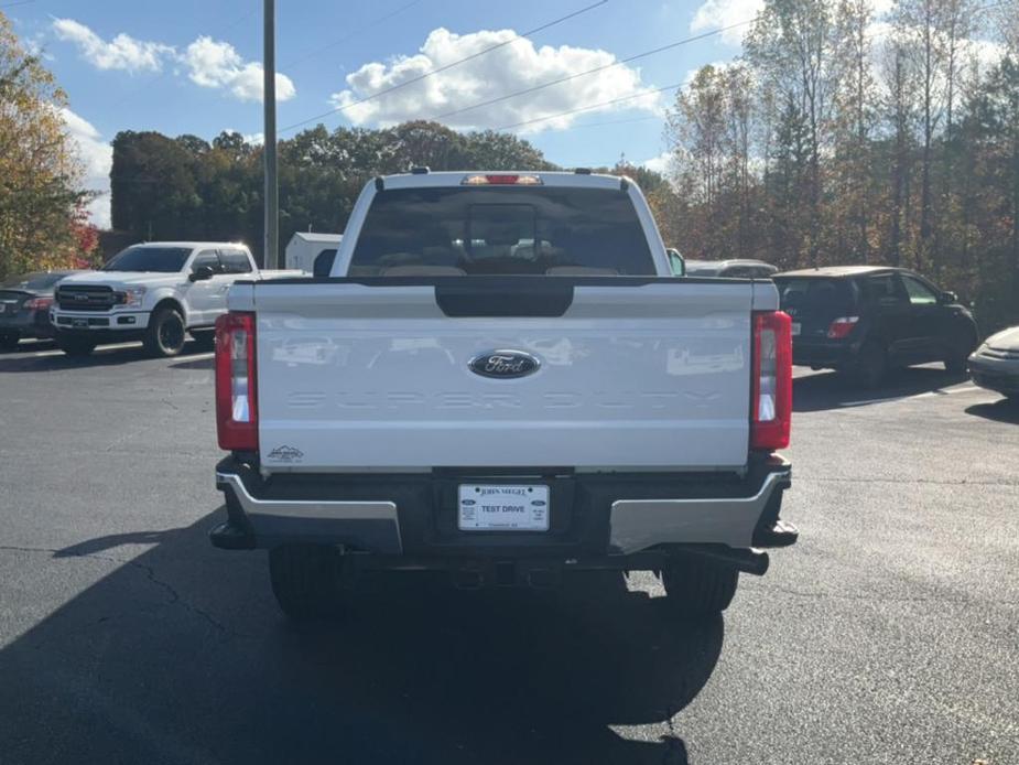 new 2024 Ford F-250 car, priced at $49,330