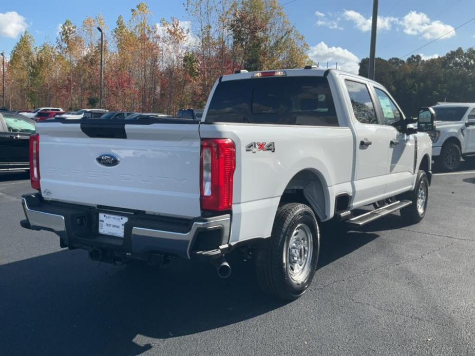 new 2024 Ford F-250 car, priced at $49,330