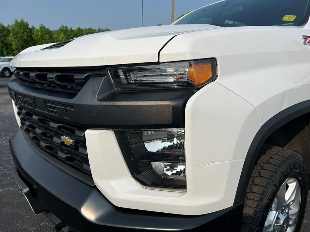 used 2022 Chevrolet Silverado 2500 car, priced at $37,588