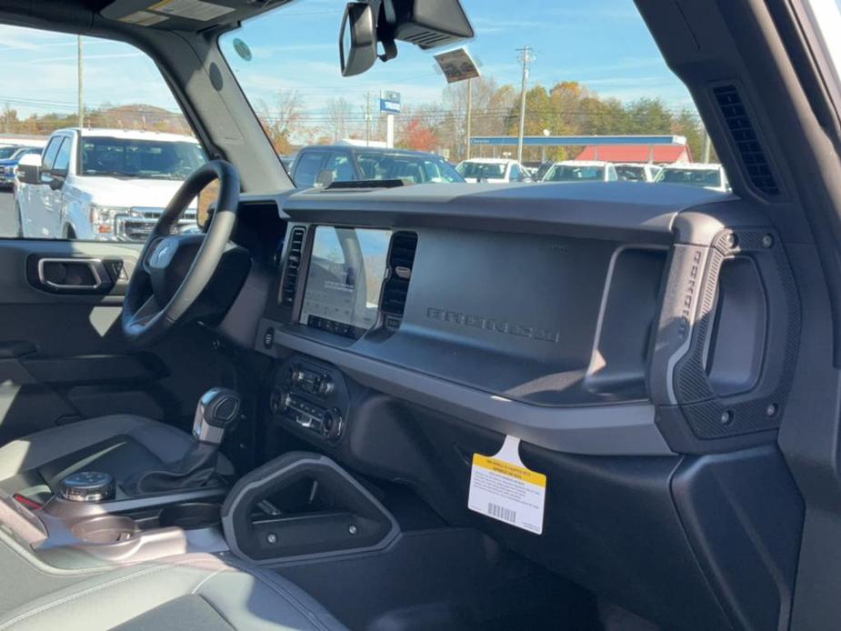 new 2024 Ford Bronco car, priced at $44,165