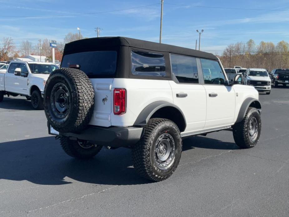 new 2024 Ford Bronco car, priced at $44,165