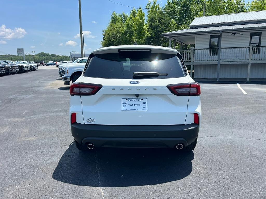 new 2025 Ford Escape car, priced at $30,320