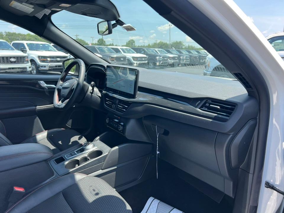 new 2025 Ford Escape car, priced at $26,820