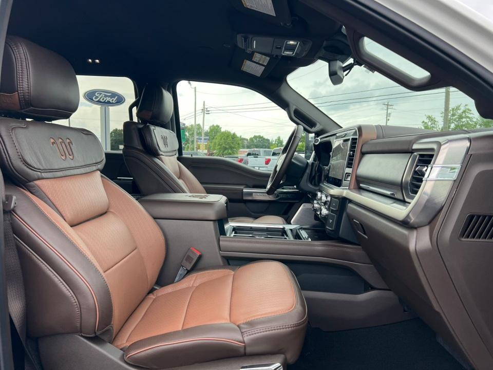 new 2025 Ford F-250 car, priced at $92,700