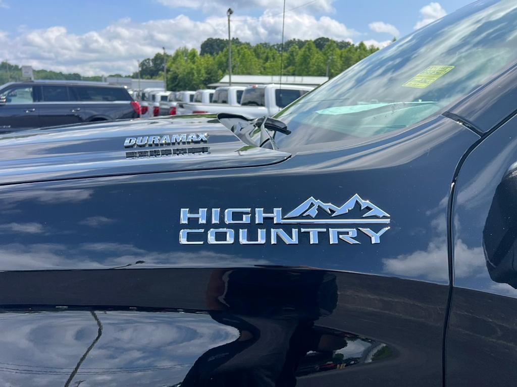 used 2025 Chevrolet Silverado 1500 car, priced at $64,999