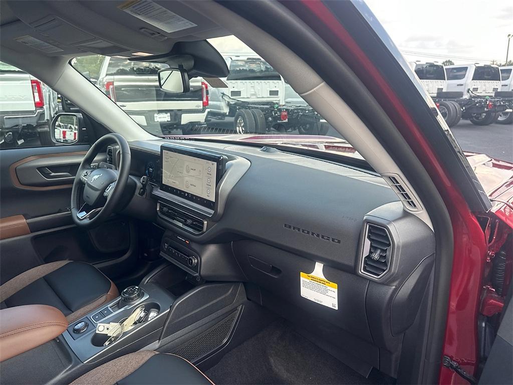 new 2025 Ford Bronco Sport car, priced at $33,900