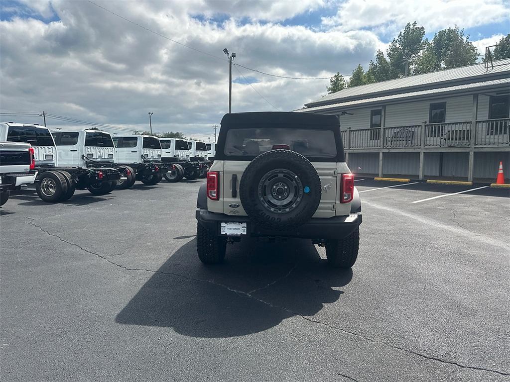 new 2025 Ford Bronco car, priced at $47,330