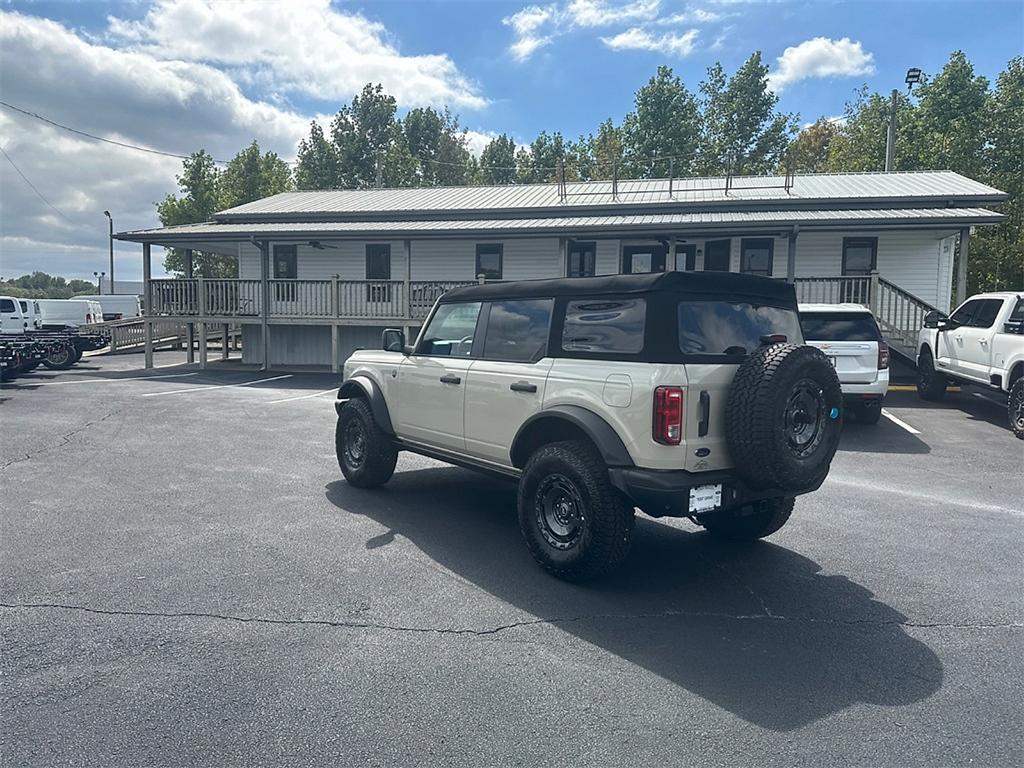 new 2025 Ford Bronco car, priced at $47,330