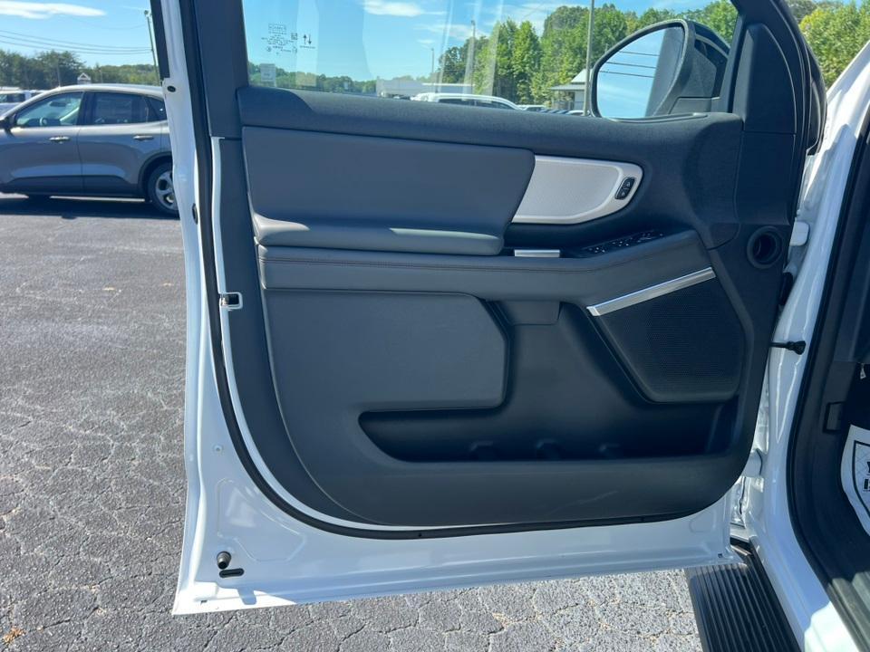 new 2025 Ford Expedition Max car, priced at $71,230