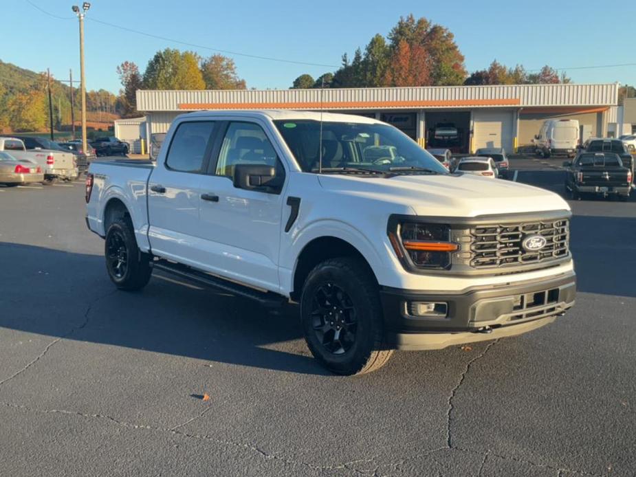 new 2024 Ford F-150 car, priced at $44,175