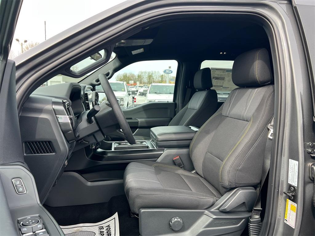 new 2025 Ford F-150 car, priced at $48,697