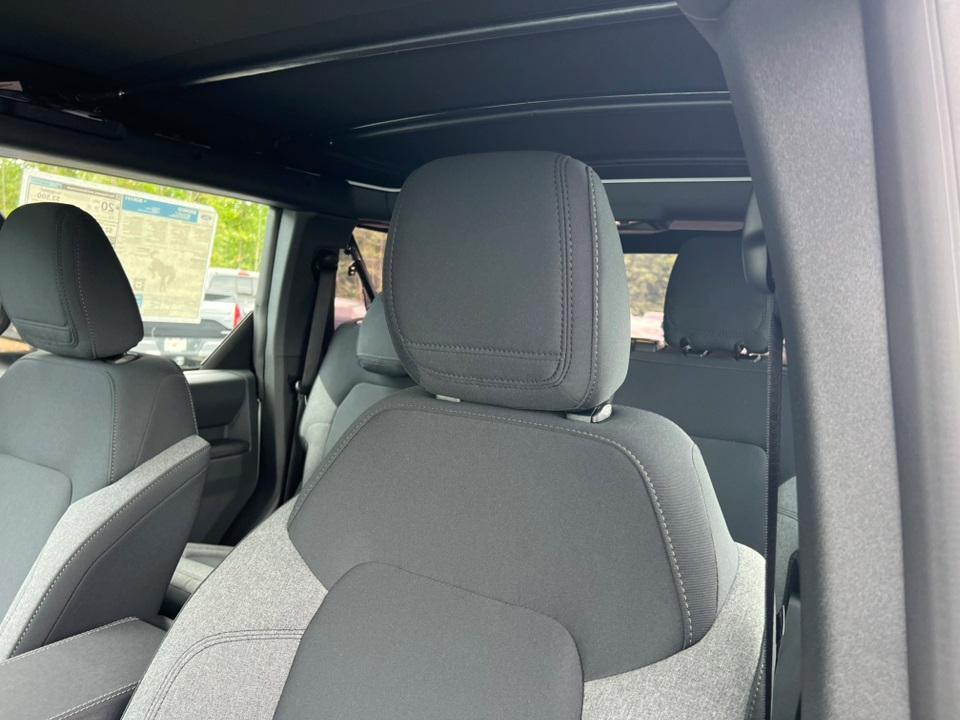 new 2025 Ford Bronco car, priced at $37,285