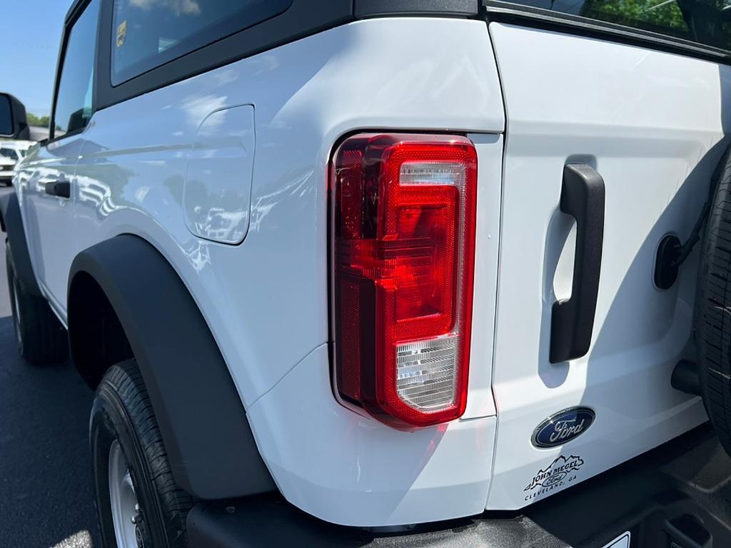 new 2025 Ford Bronco car, priced at $37,345