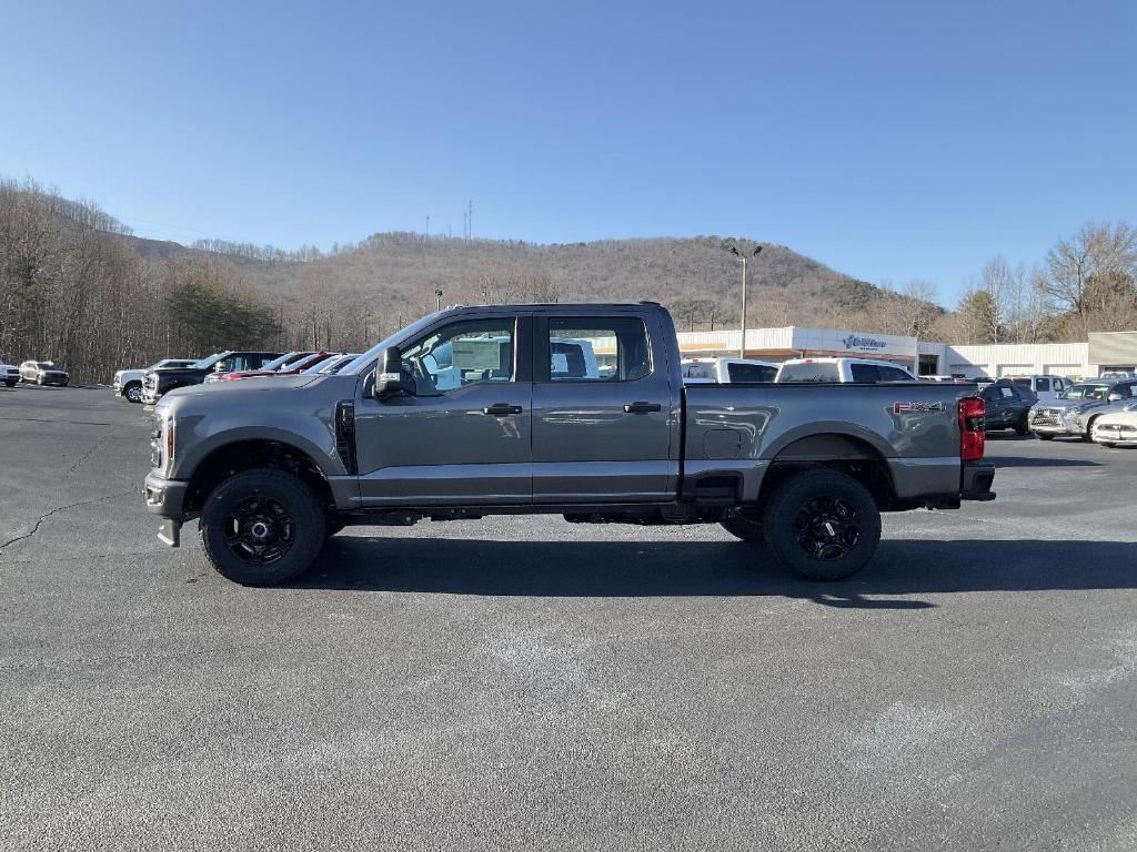 new 2025 Ford F-250 car, priced at $59,735