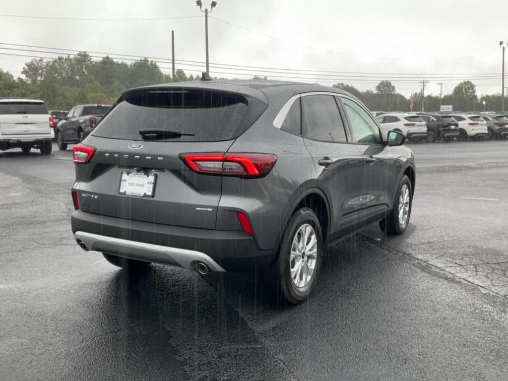 new 2024 Ford Escape car, priced at $24,660